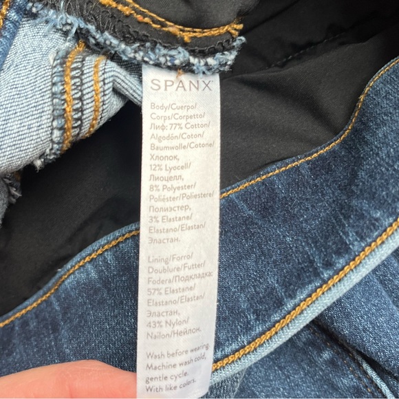 Spanx distressed skinny jeans size Medium Pullon - Picture 8 of 10
